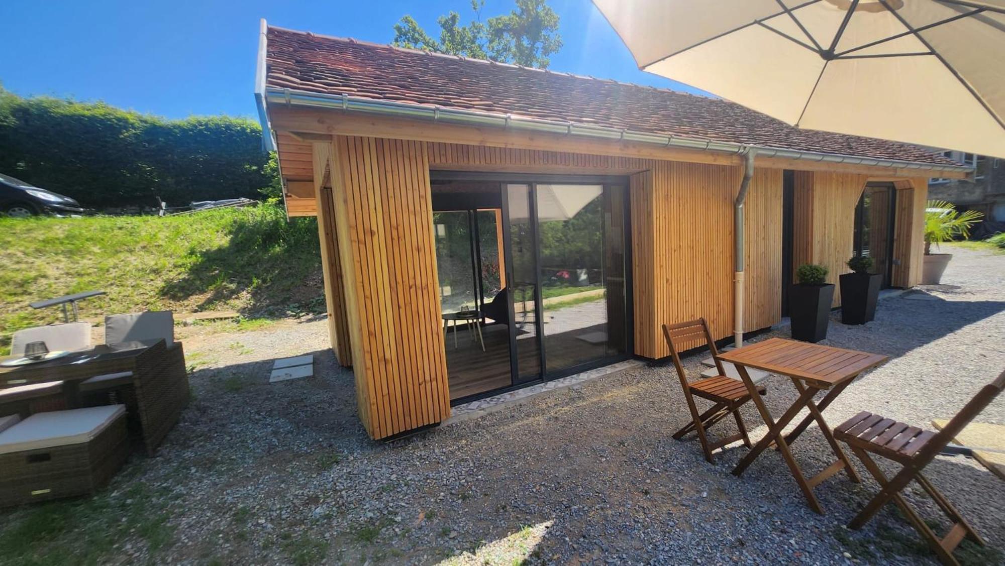 Lodge Du Chateau De Feschaux Villeneuve-sous-Pymont エクステリア 写真